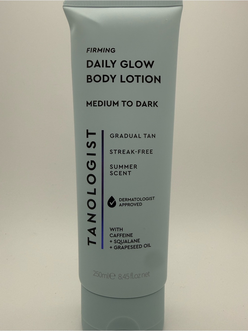 Lot of 4 Tanologist Daily Glow Hydrating Gradual Tan Lotion - Medium to Dark 8.4 - Picture 3 of 4